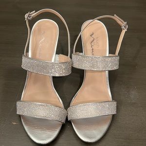Womens high heels size 9 rhinestone silver shoes